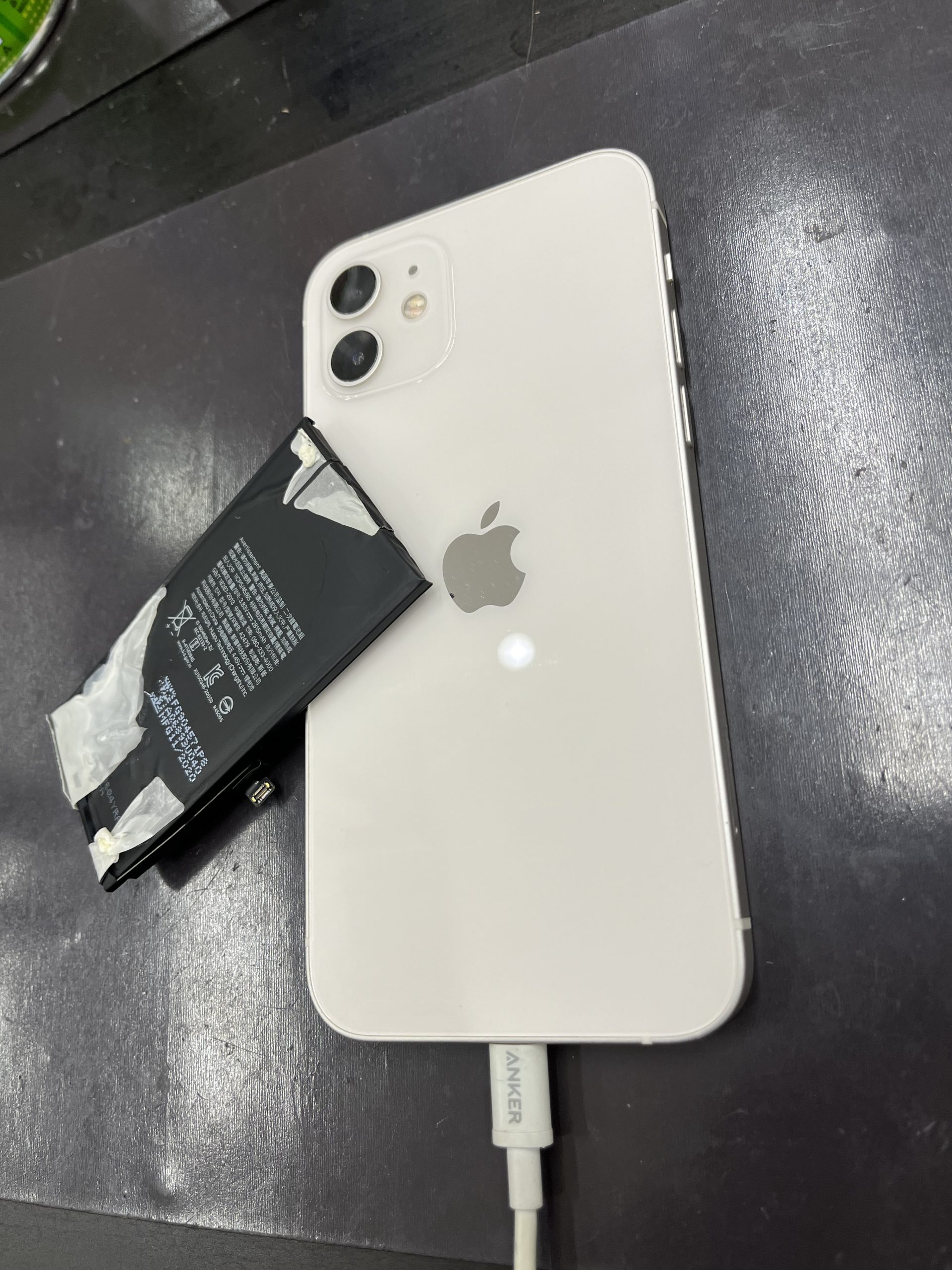 iPhone 12 64GB ホワイト 本体のみ （2024/7バッテリー交換） iPhone 12 64GB ホワイト 本体のみ （2024/7バッテリー交換） Amazon