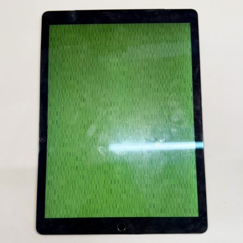 iPad Pro 12.9インチ　第一世代　画面に不具合有り iPad Pro 12.9インチ 第1世代の基板修理｜非正規ソフト故障リスク