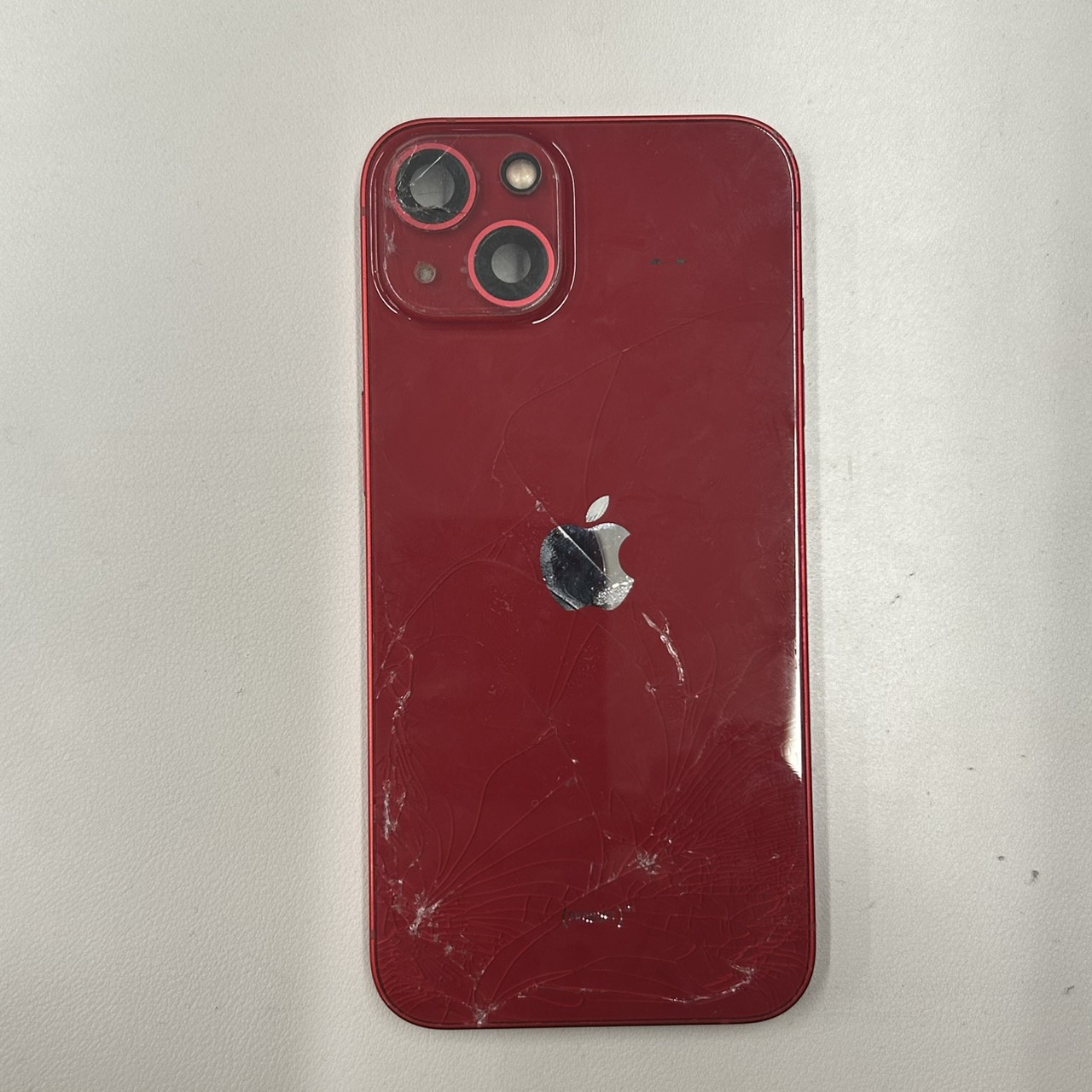 京都宇治市】iPhoneの背面ガラス割れ｜即日修理が可能！