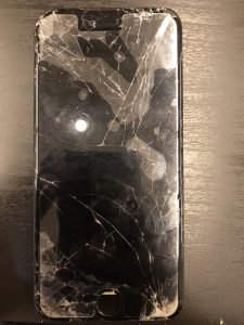 iphone7の画面割れ修理