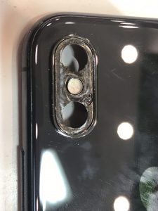 iphoneXの カメラレンズ 修理