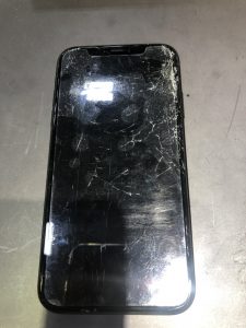  iPhone１１画面修理 